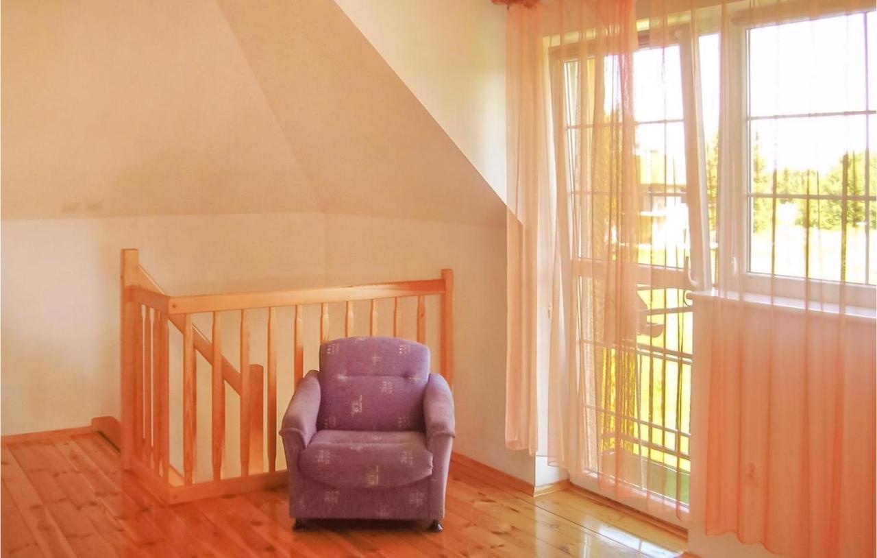 Cozy Apartment In Rowy With Kitchen Esterno foto